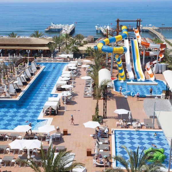 Hotel Quattro Beach Spa