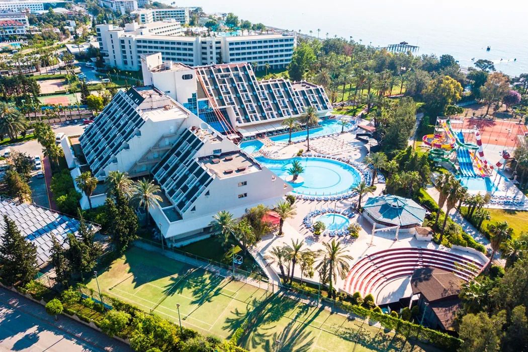 Queens Park Goynuk - obiekt