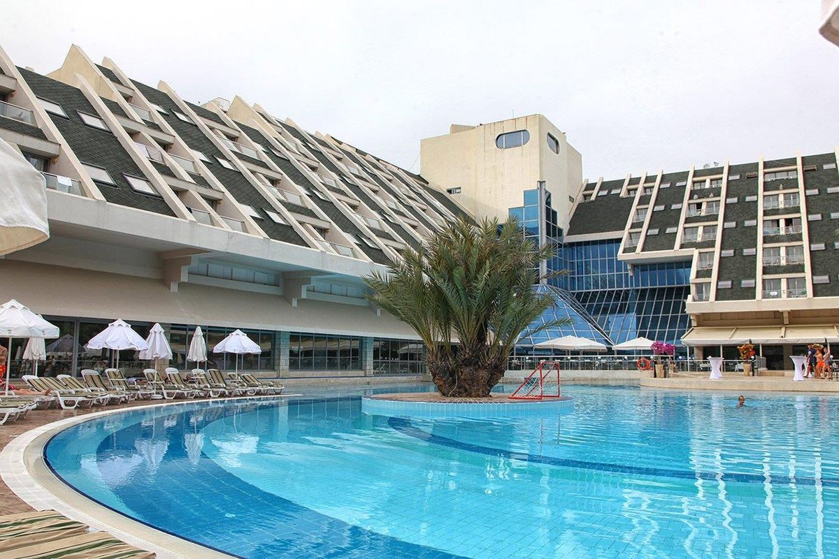 Queens Park Goynuk - obiekt