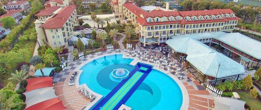 Queens Park Le Jardin Resort