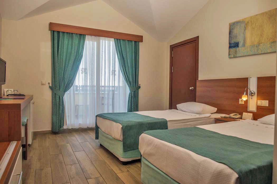 Queens Park Le Jardin Resort - pokój