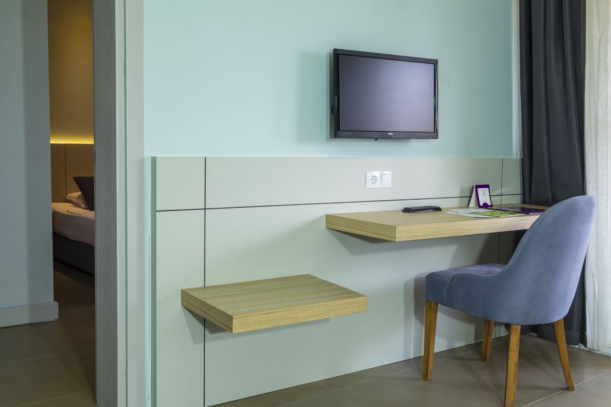 Queens Park Le Jardin Resort - pokój