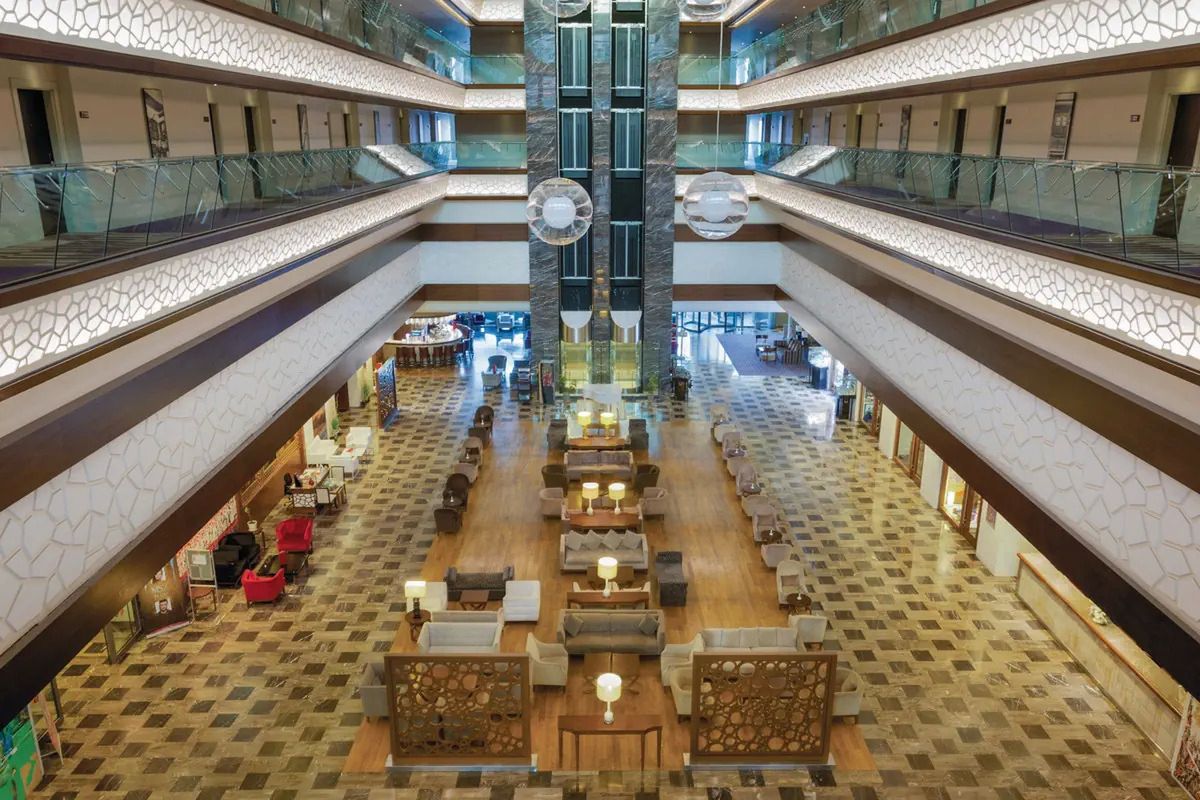 Ramada Plaza Antalya - recepcja / lobby