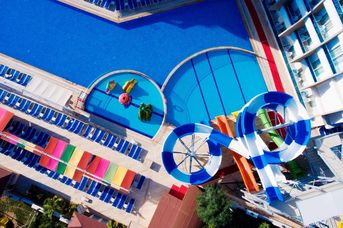 Ramada Resort Side