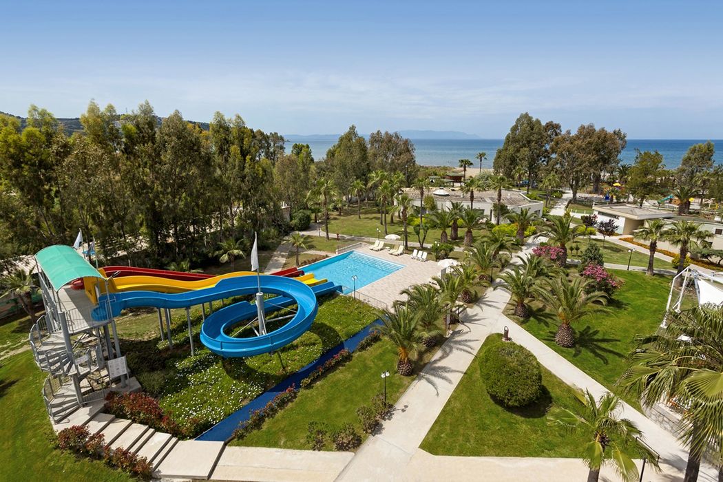 Richmond Ephesus - teren hotelu