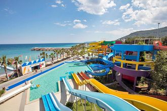 Rixos Sungate