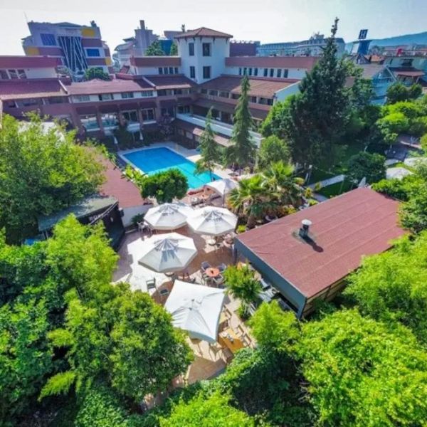 DG Rose Resort