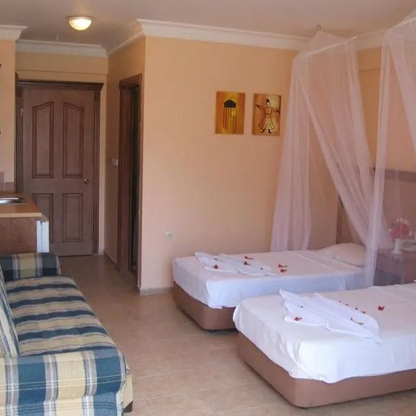 Rosy Suites