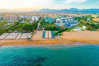 Royal Atlantis Resort