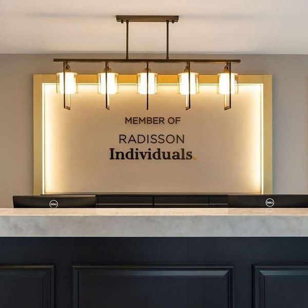 Royan Hagia Sophia Radisson Individuals