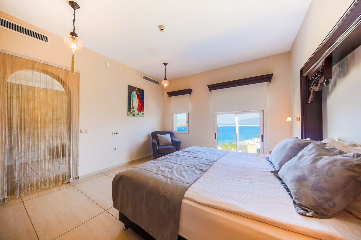 Salmakis Beach Resort - apartament z widokiem na morze