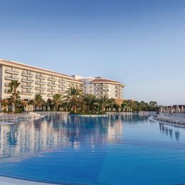 Seaden Sea World Resort & Spa