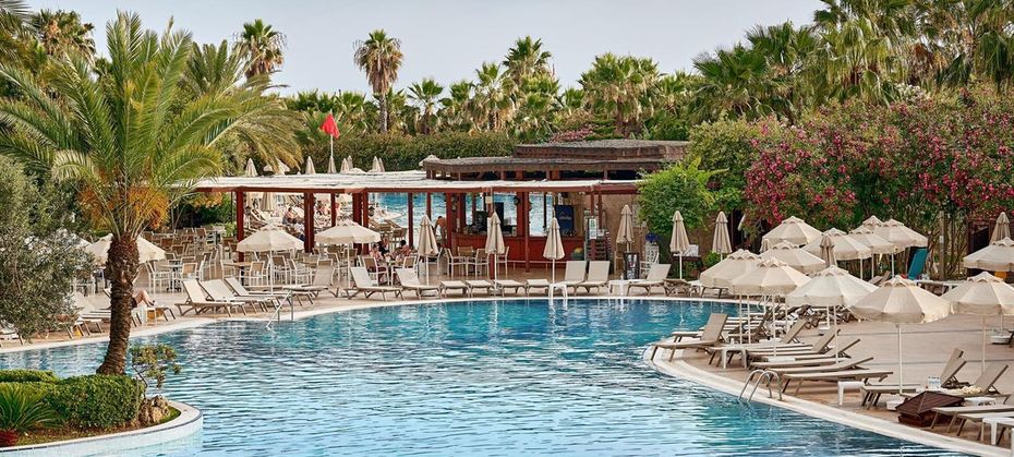 Seaden Sea World Resort & Spa