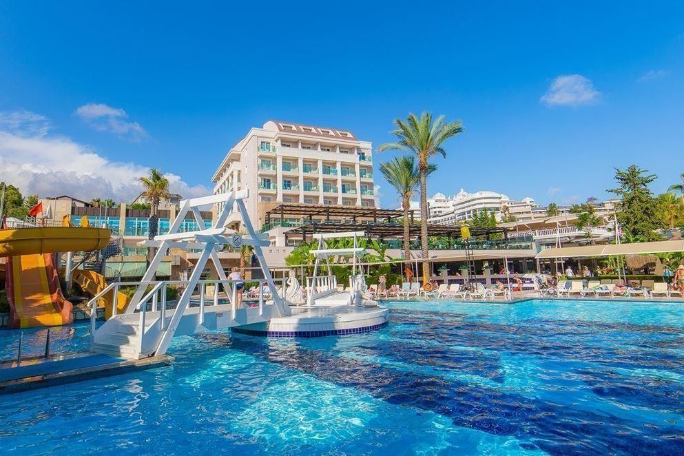 Sealife Buket Resort & Beach - basen