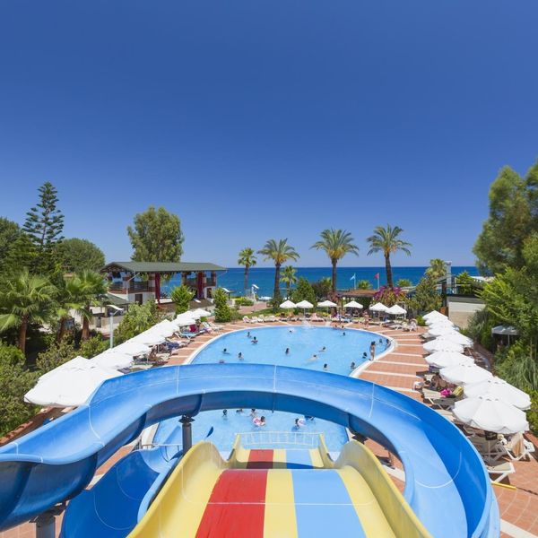 SeaLife Kemer Resort (ex. PGS Rose Residence Beach) - zdjęcie 2