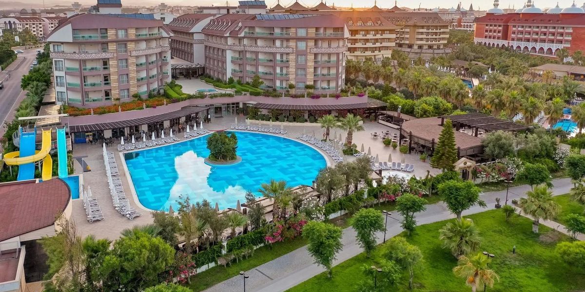 Turcja na 7 dni w marcu: 5⋆ hotel od 2 092 zł