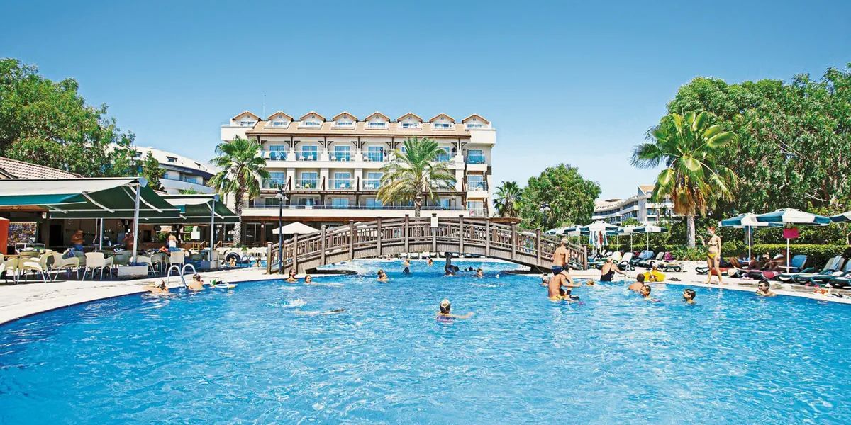 Turcja na 7 dni w kwietniu: 5⋆ hotel od 1 299 zł