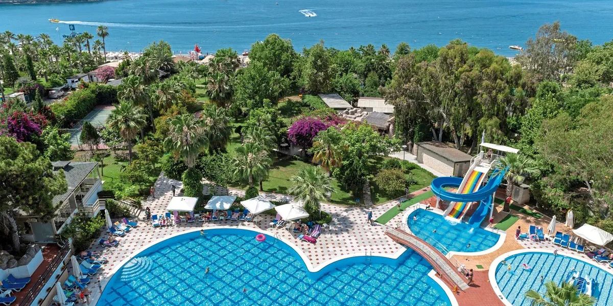 Turcja na 7 dni w kwietniu: 5⋆ hotel od 1 459 zł