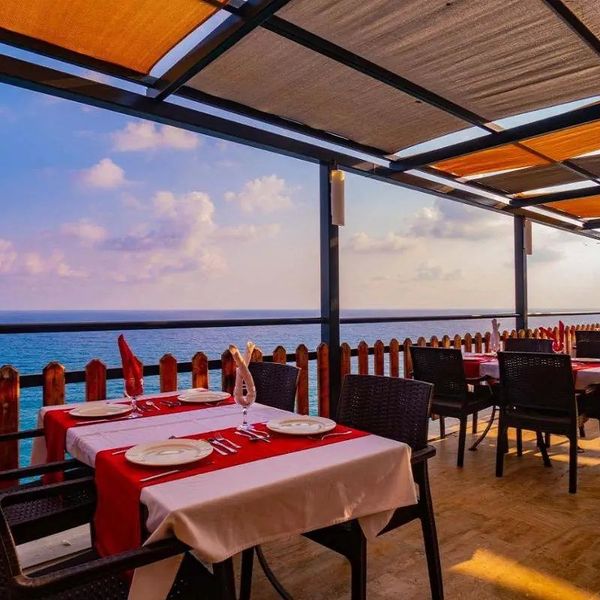 Senza Garden Holiday Club