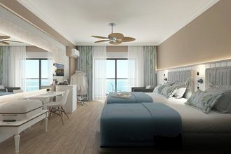 Seven Seas Palmeras Bay