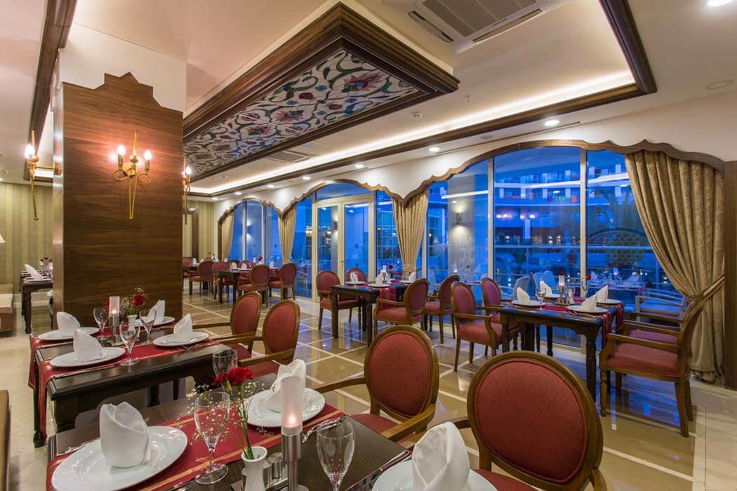 Sherwood Exclusive Lara (ex Sherwood Breezes) - restauracja