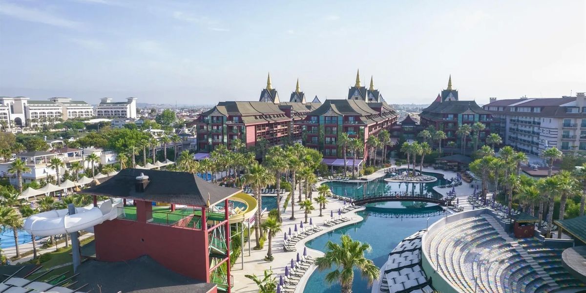 Turcja na 7 dni w kwietniu: 5⋆ hotel od 2 102 zł