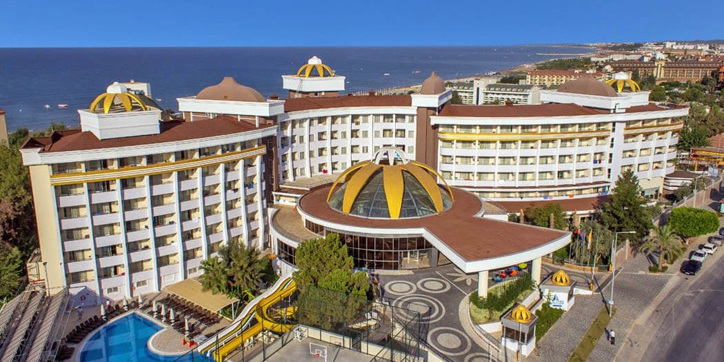 Turcja na 7 dni w kwietniu: 5⋆ hotel od 1 827 zł