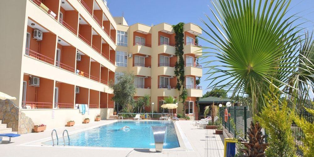Turcja First Deal na 7 dni w kwietniu: 3⋆ hotel od 1 584 zł