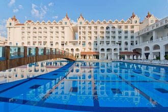 Side Premium by OZ Hotels