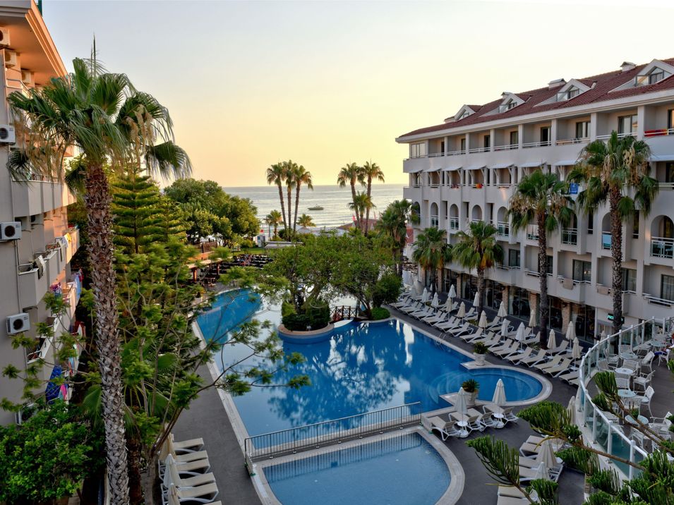 teren hotelu, basen