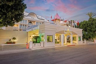 Side Star Resort ex Club