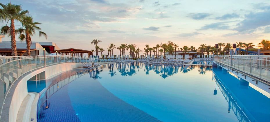 Kirman Sidera Luxury & Spa