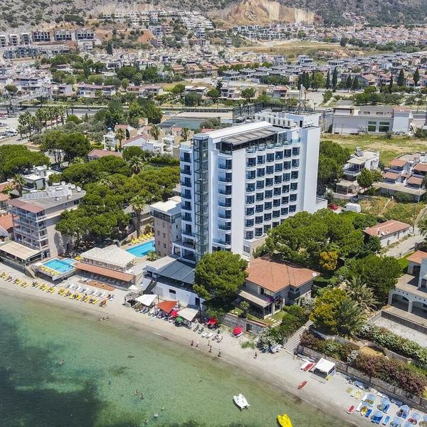 Signature Blue Resort (ex. Grand Ozcelik) — Kusadasi, Turcja