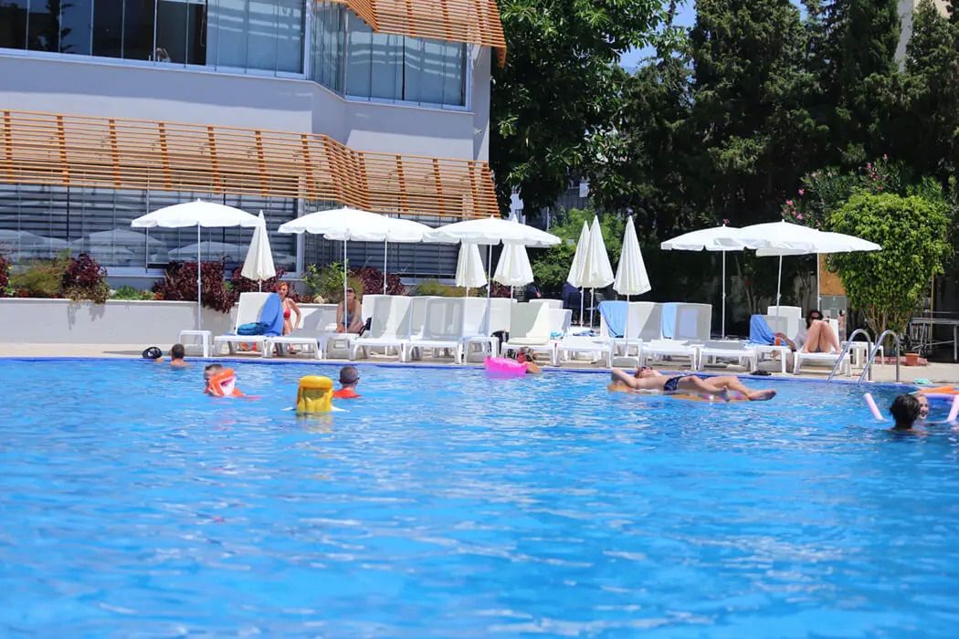 Simply Fine Alize - basen