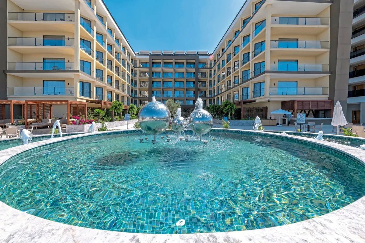 Sorgun Akadia Luxury - basen