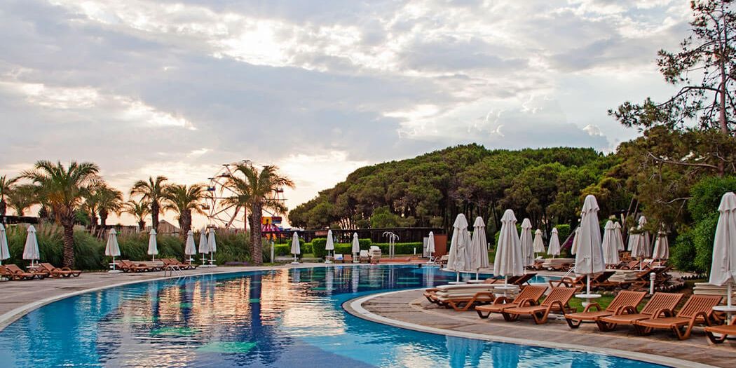 Turcja na 7 dni w kwietniu: 5⋆ hotel od 2 590 zł