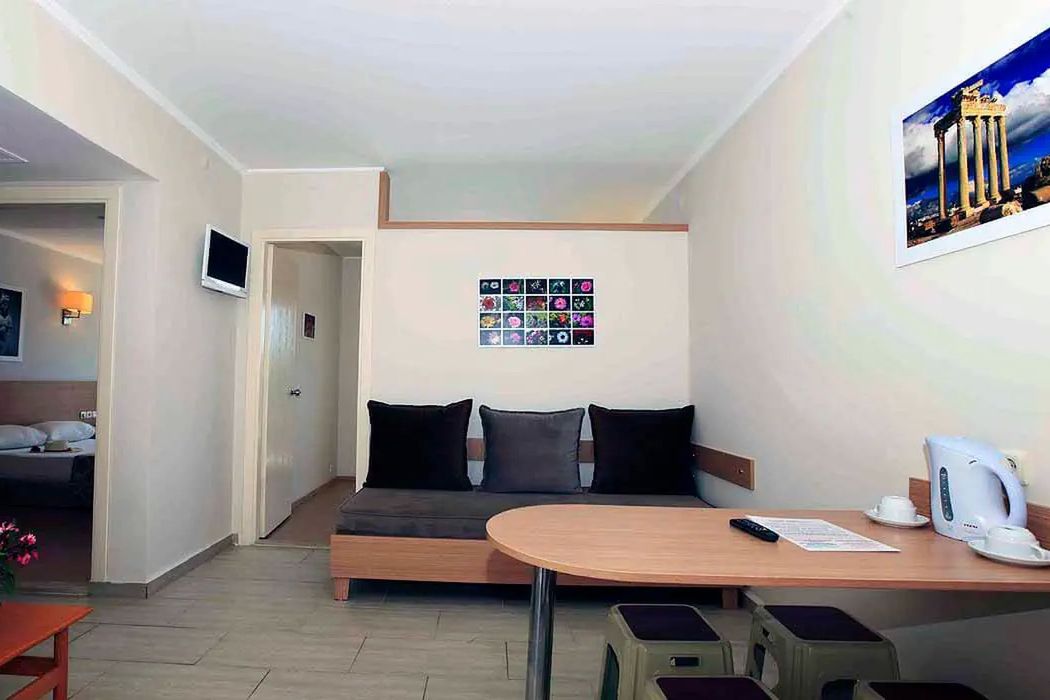 Sun City Side (ex. Sun City Apartments) - pokój