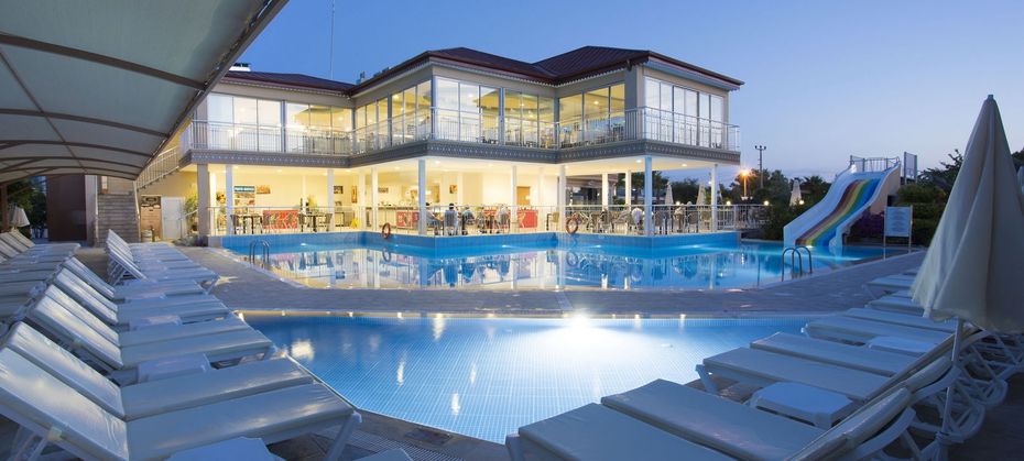 Sun Club Side
