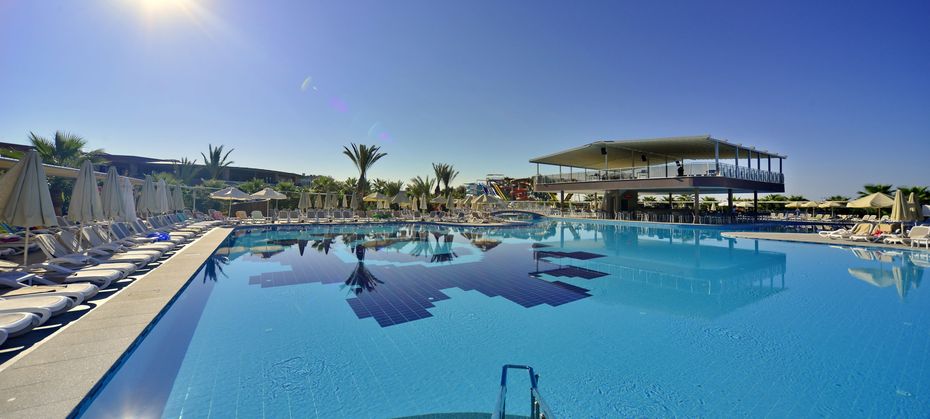 Sunmelia Beach Resort & Spa