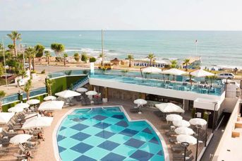 Sunprime C-Lounge
