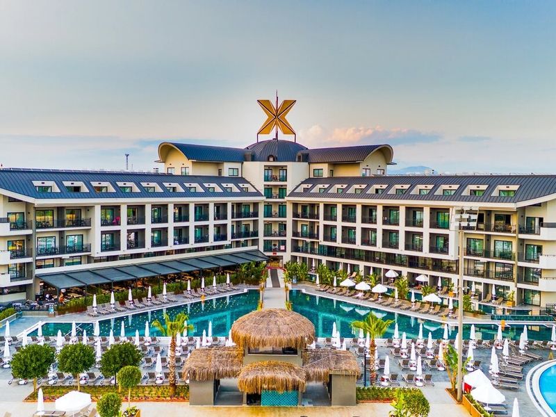 The X Belek