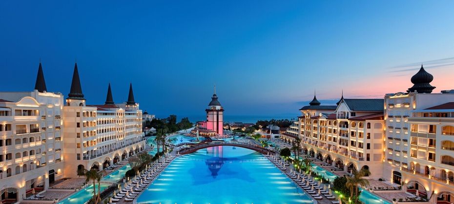 Mardan Palace