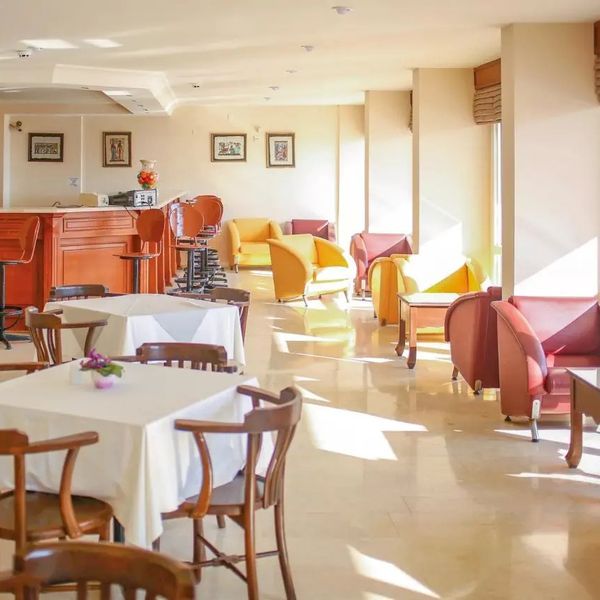 Tuntas Suites Altinkum