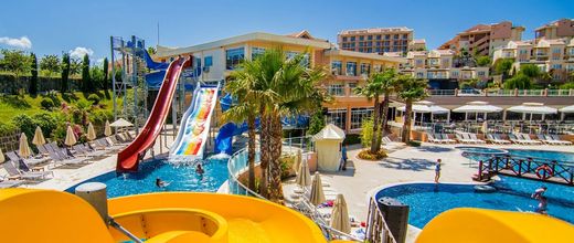 Unique Residence Golf Spa