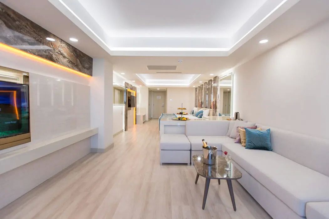 Victory Be Mine - pokój