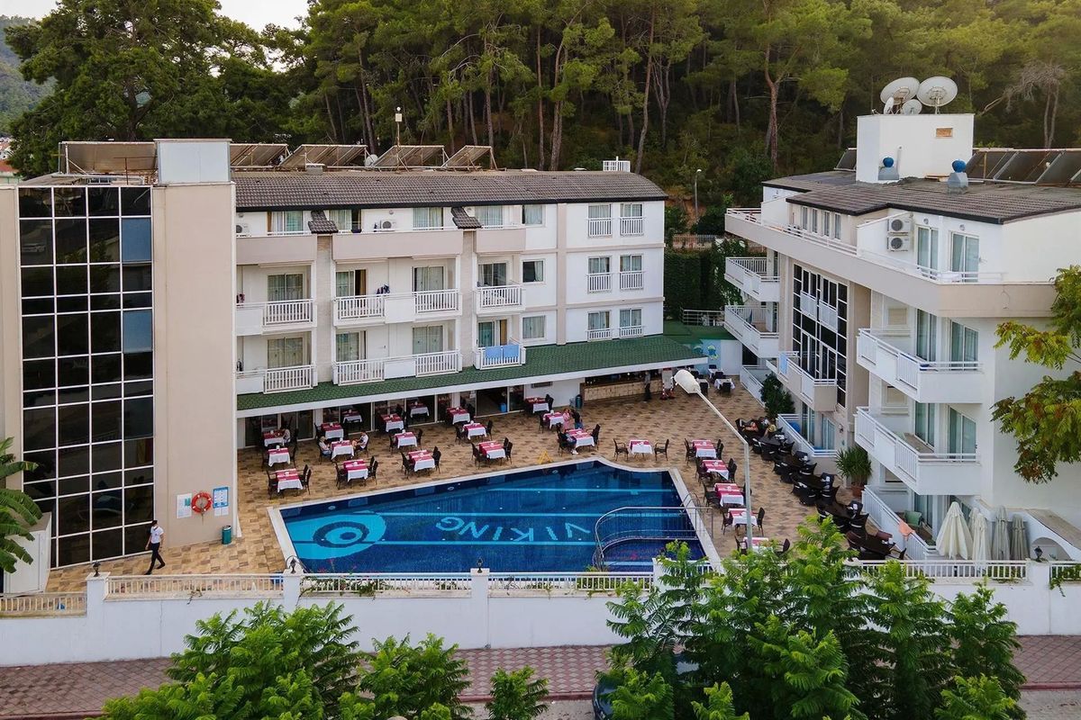 Viking Suite - teren hotelu