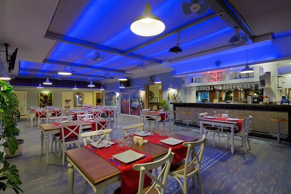 Villa Sunflower (ex. Villa Sun Flower Aparts & Suites)