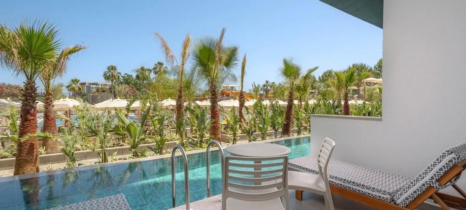 Vox Maris Resort