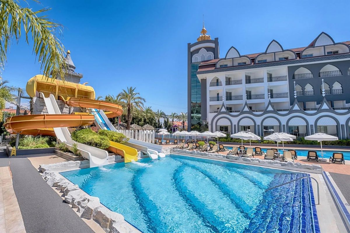 Hotel Well Palace Side (ex. Side Crown Charm Palace)