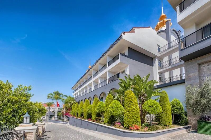 Well Palace Side (ex. Side Crown Charm Palace) - obiekt